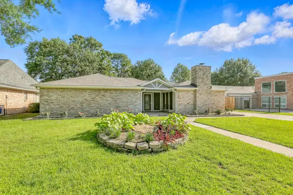 15110 Runbell Place, Houston, TX 77095