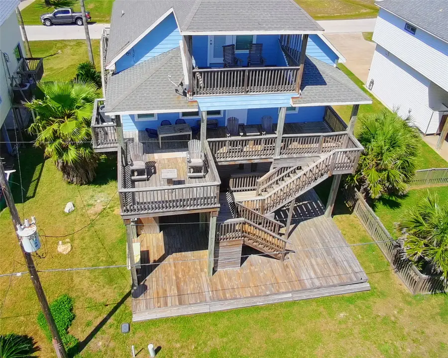 12930 Buccaneer Parkway, Freeport, TX 77541 - #3