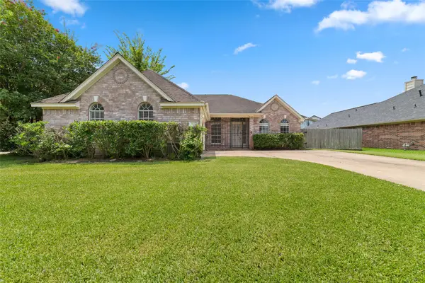 7915 Quail Meadow Drive, Houston, TX 77071