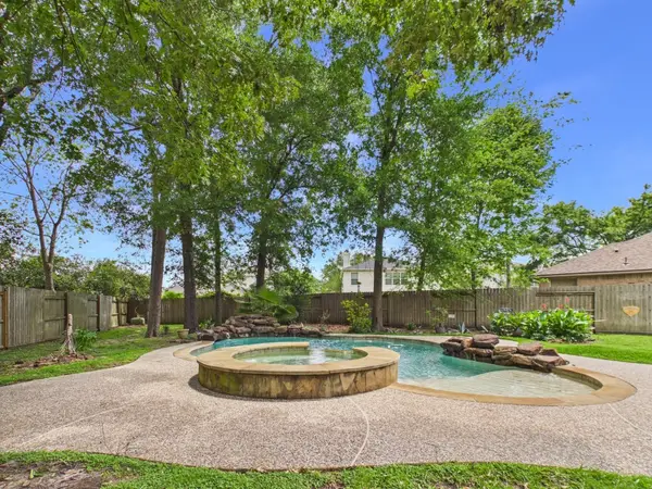 2906 Sycamore Tree Court, Houston, TX 77345