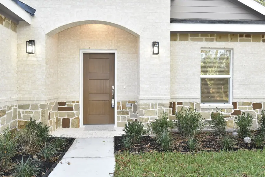 900 Old Madisonville Road, Huntsville, TX 77320 - Image #3