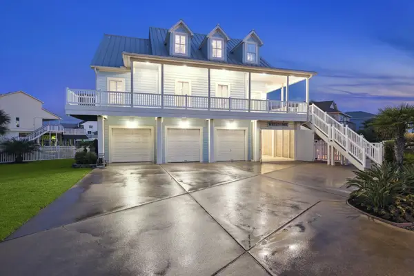 1335 Tiki Drive, Galveston, TX 77554