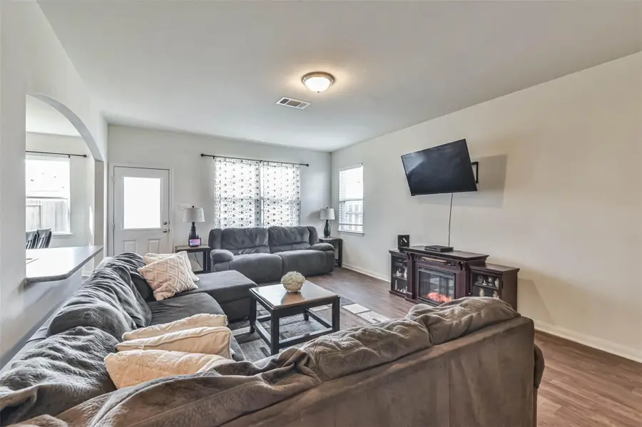 2050 Wilde Elm Drive, Houston, TX 77090 - #3