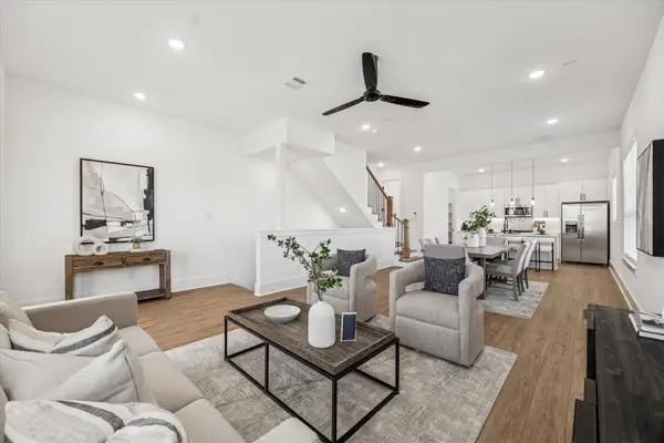 5625 Azores, Houston, TX 77091