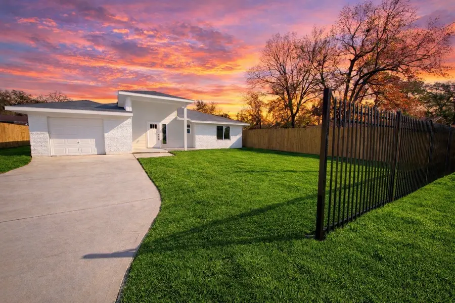 9226 Grady Street, Houston, TX 77016 - #2