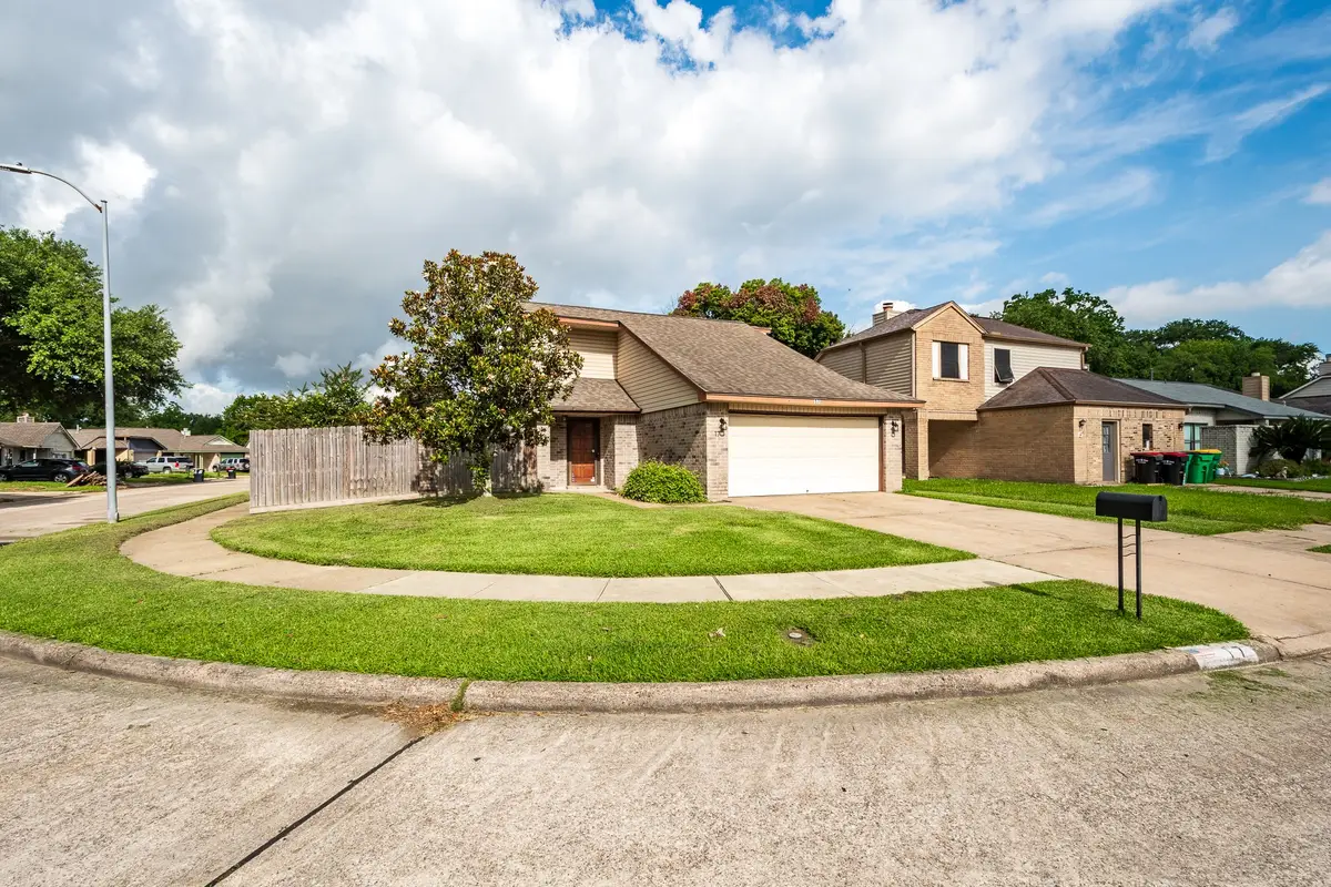 17 Crestbriar Court, Baytown, TX 77521 - #1