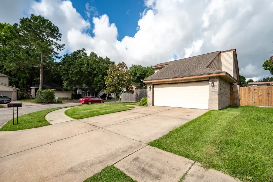 17 Crestbriar Court, Baytown, TX 77521 - #3
