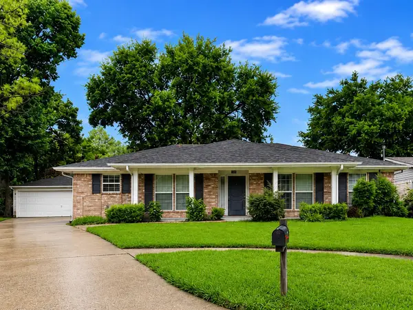 16122 Alta Mesa Drive, Houston, TX 77083