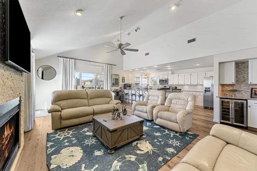 22202 Frio Drive, Galveston, TX 77554 - Image #3