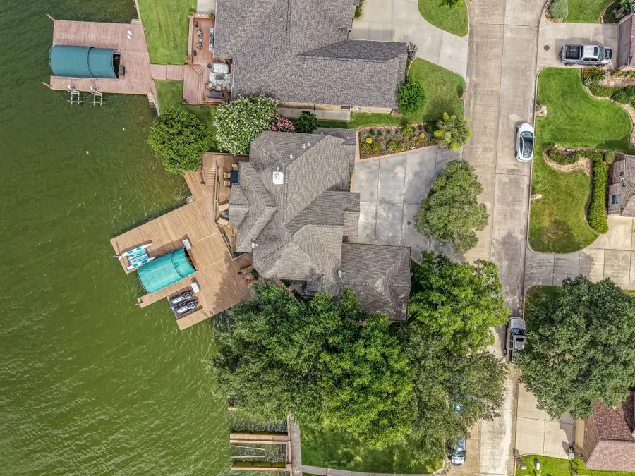 318 Bayshore Drive, Montgomery, TX 77356 - #3