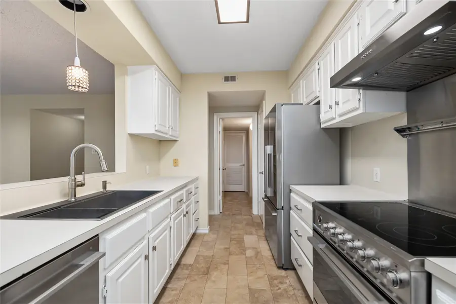 14655 Champion Forest Drive #302, Houston, TX 77069 - #3