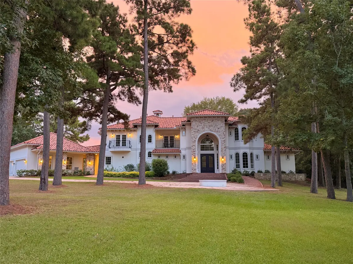 11380 Majestic Dr, Montgomery, TX 77316 - #1