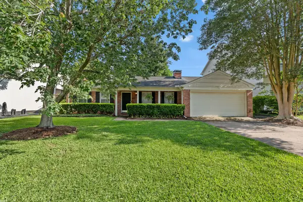 5421 Schumacher Lane, Houston, TX 77056
