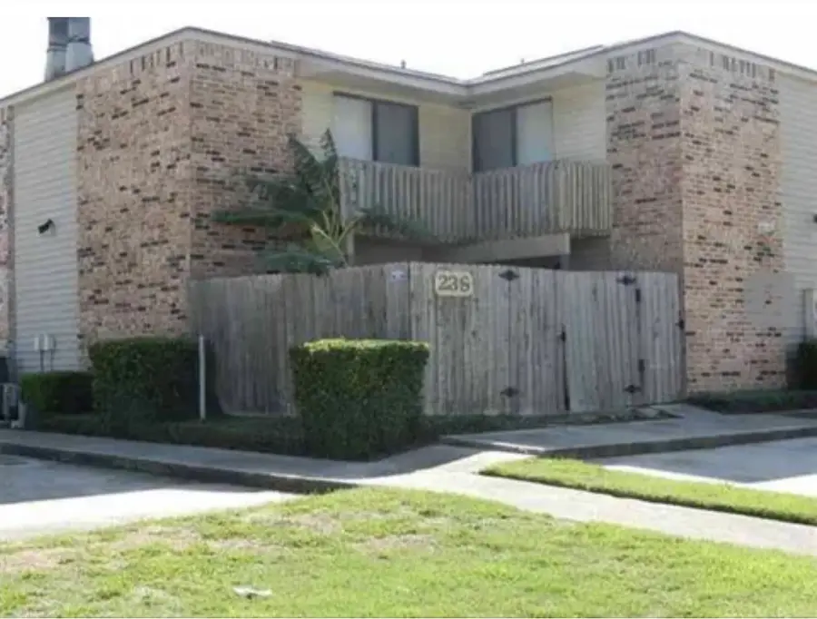 1212 N Major Dr, Beaumont, TX 77706 - #2