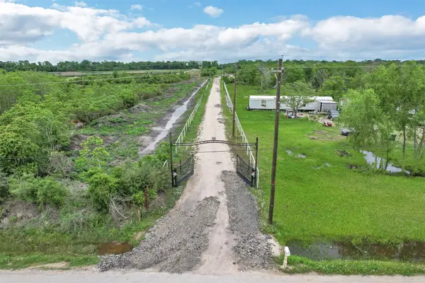 1369 County Road 486, Dayton, TX 77535