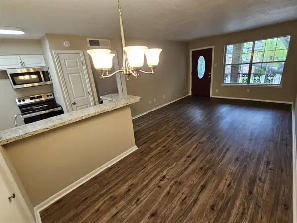 3224 Timmons Lane #128, Houston, TX 77027