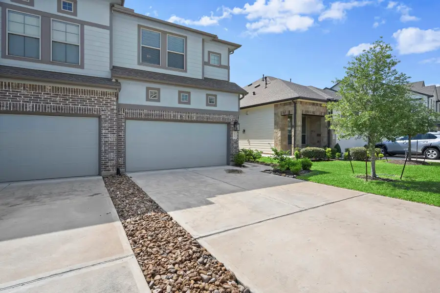 255 S Spotted Fern Drive, Montgomery, TX 77316 - Image #3