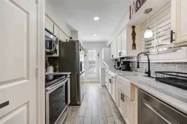 12550 Whittington Drive #305, Houston, TX 77077