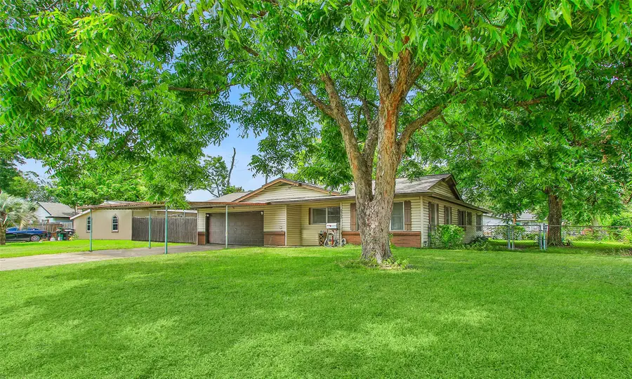8502 Friendship Road, Houston, TX 77080 - #2