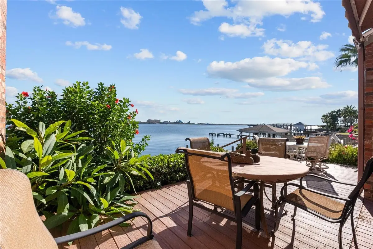 7105 Broadway Street, Galveston, TX 77554 - Image #1