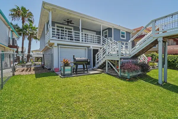 897 Bonita Street, Bayou Vista, TX 77563