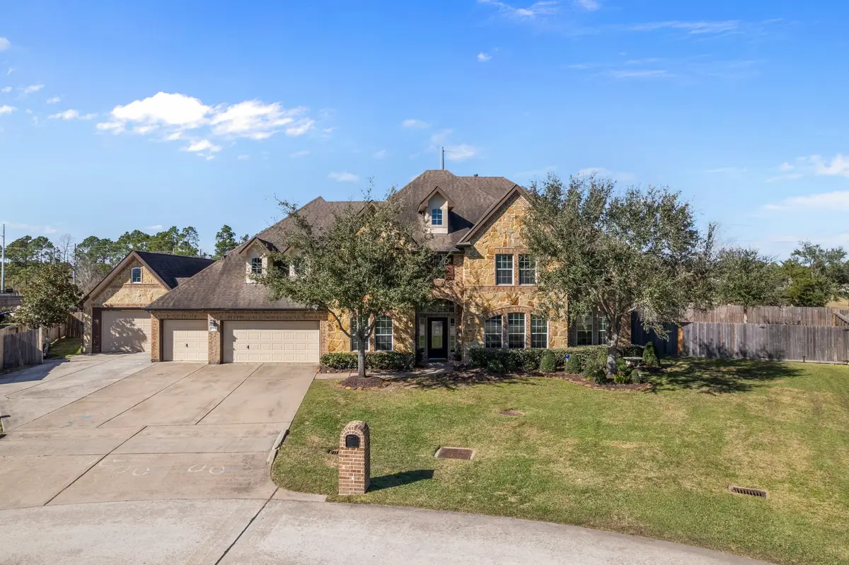 2414 Lakeway Drive, Friendswood, TX 77546 - #1