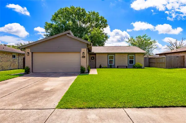 306 Morningside Drive, League City, TX 77573