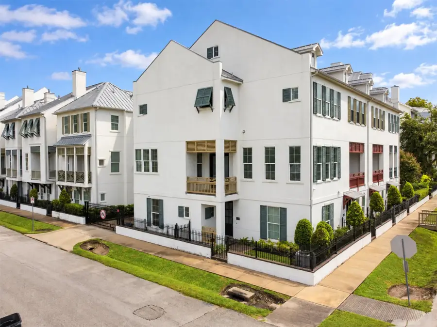 2738 Harvard Street, Houston, TX 77008 - #2