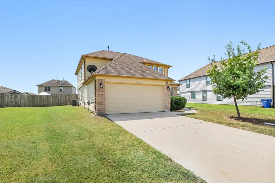 3010 Country Clearing Lane, Rosenberg, TX 77471 - Image #2