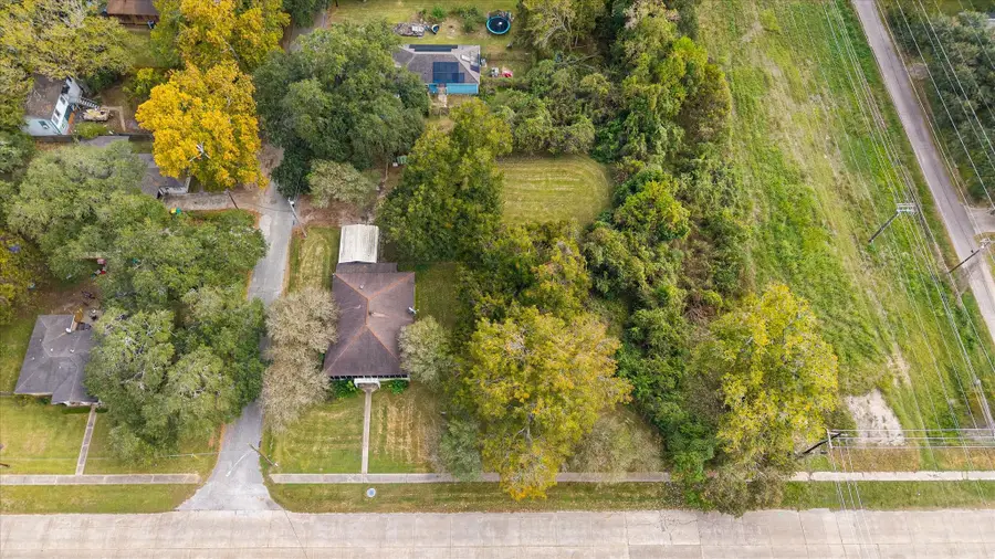 1302 Ross Street, La Marque, TX 77568 - Image #3