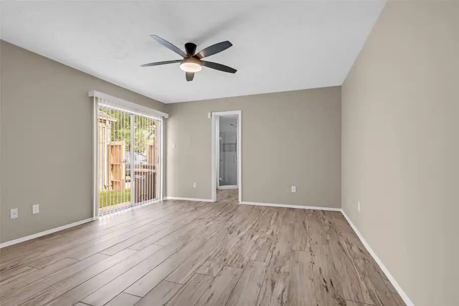 11827 Brook Meadows Lane, Meadows Place, TX 77477 - #3