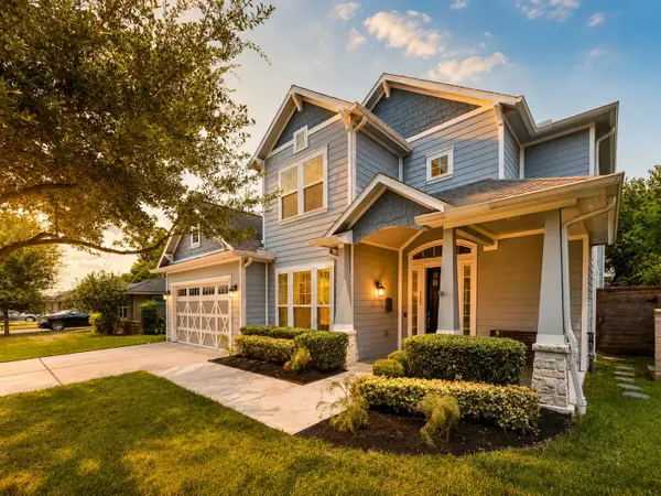 8558 Ridgepoint Drive, Houston, TX 77055