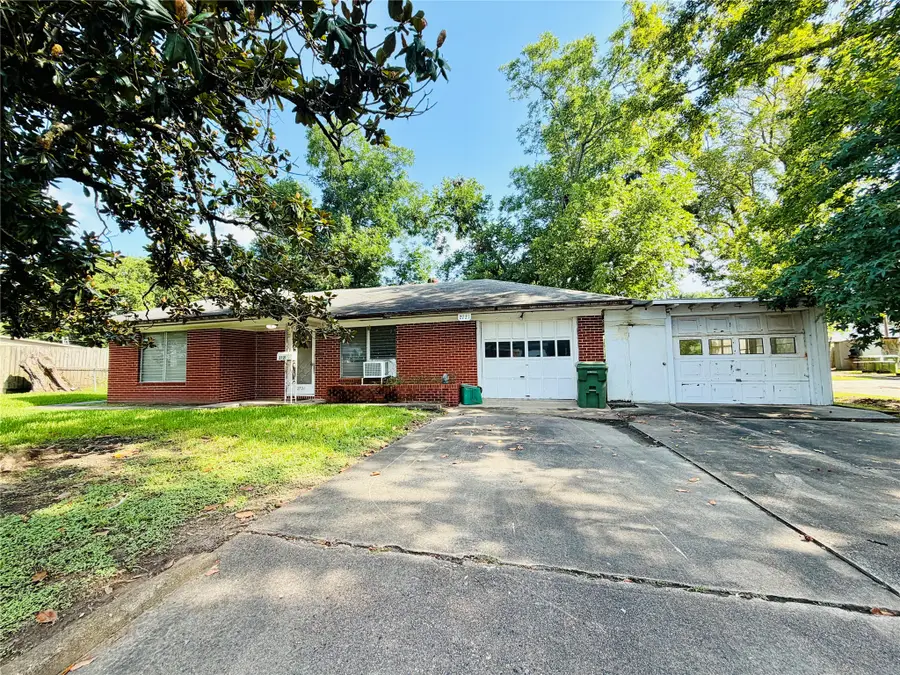 2721 Beaumont Avenue, Liberty, TX 77575 - #2