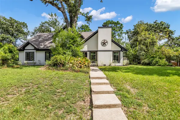 509 Glen Haven Drive, Conroe, TX 77385