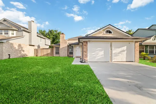 12719 Ashford Brook Drive, Houston, TX 77082