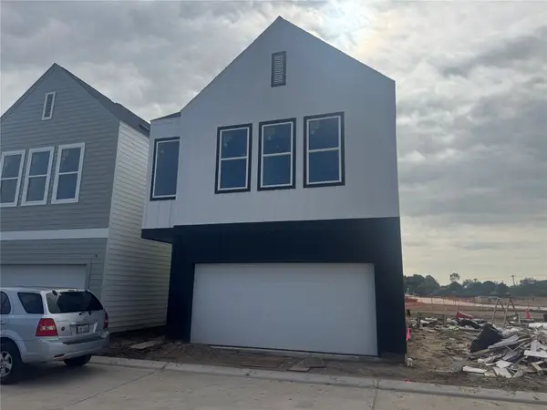 4011 Buffalo Moon Drive, Houston, TX 77045