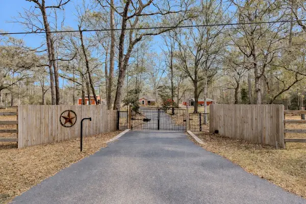 10067 White Rock Road, Conroe, TX 77306