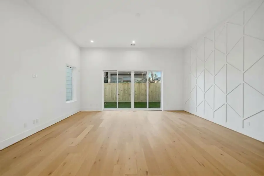 2630 Persa Street, Houston, TX 77098 - #3