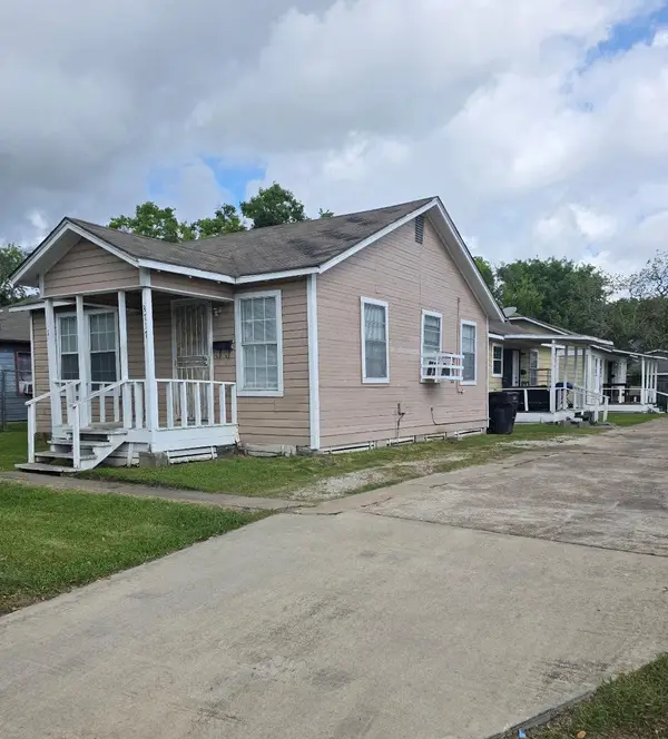 3717 Dawson Lane, Houston, TX 77051