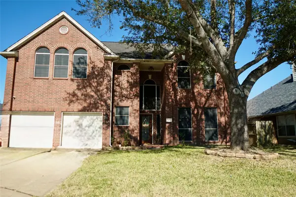 1806 Shadow Haven Court, Fresno, TX 77545
