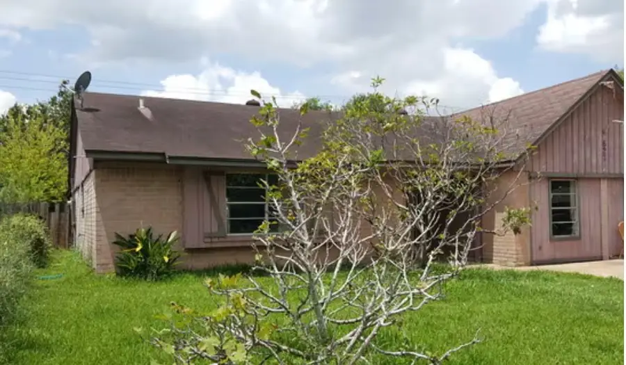 627 Rockbrook Drive, Houston, TX 77015 - Image #3