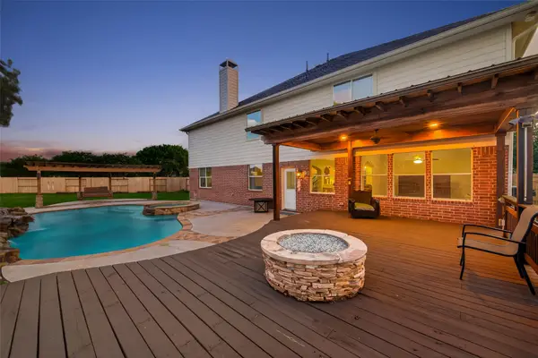 394 Dover Lane, League City, TX 77573
