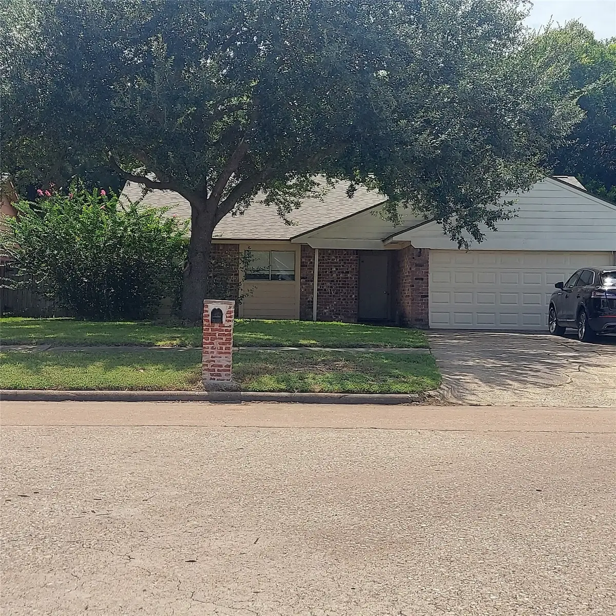15362 Mcconn Street, Houston, TX 77598 - #1