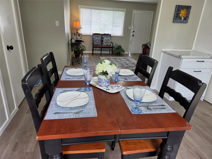1412 Lamar Ave, Nederland, TX 77627 - #3