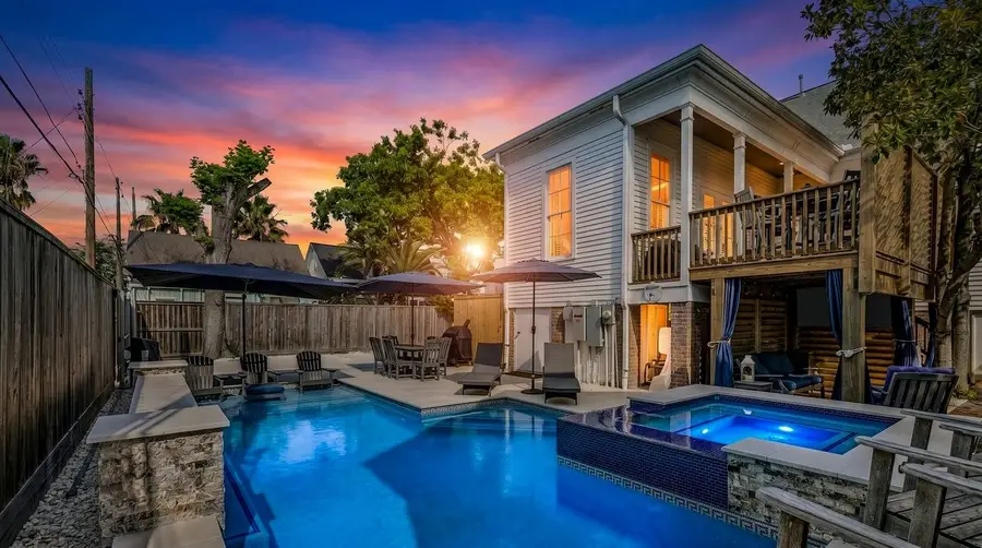 2110 Avenue O, Galveston, TX 77550 - #2