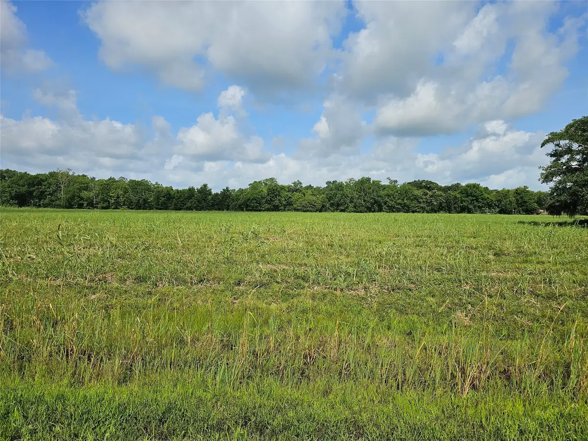 400 Pony Trail, Angleton, TX 77515 - #1