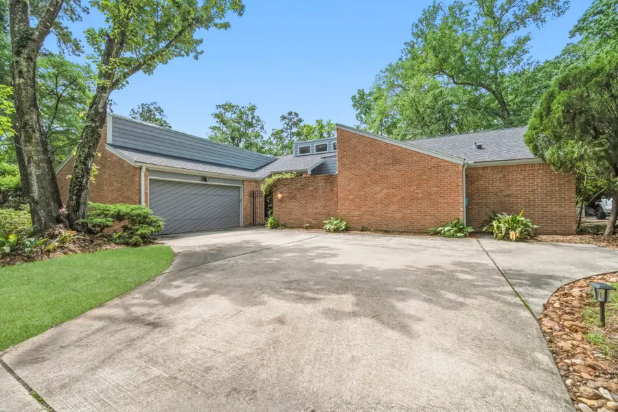 17 Greenridge Forest Drive, The Woodlands, TX 77381 - #2
