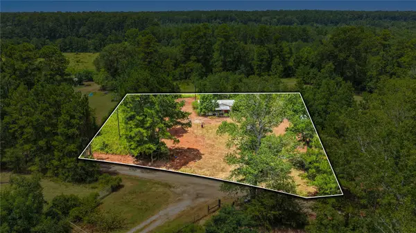 2796 Helmic Road, Apple Springs, TX 75926
