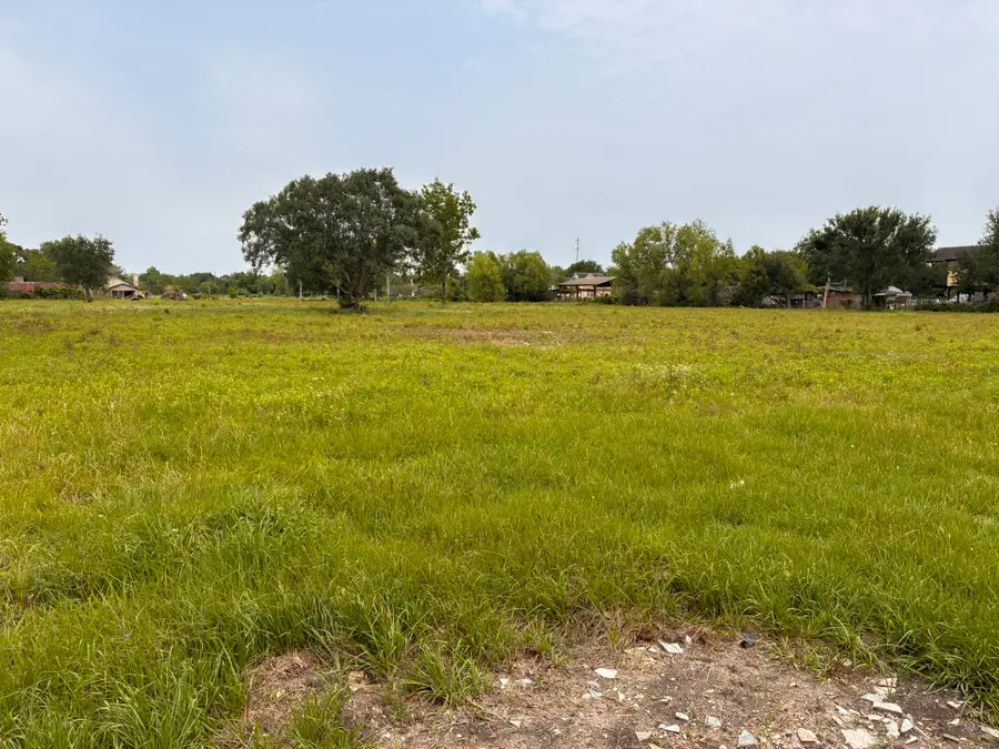2933 Indiana Street, Fresno, TX 77545 - #2