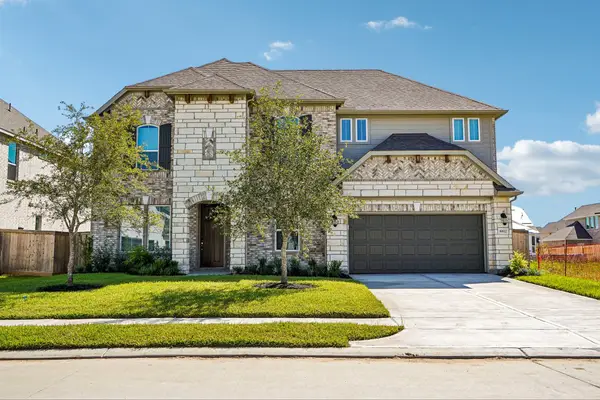 6112 Golden Plover Lane, Pearland, TX 77584